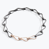 CHOKER ELIKA MAGLIE GRANDI TITANIO & ORO