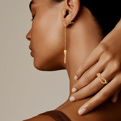 MINI LONG DIAMOND STUD EARRINGS MINI LONG DIAMOND STUD EARRINGS
