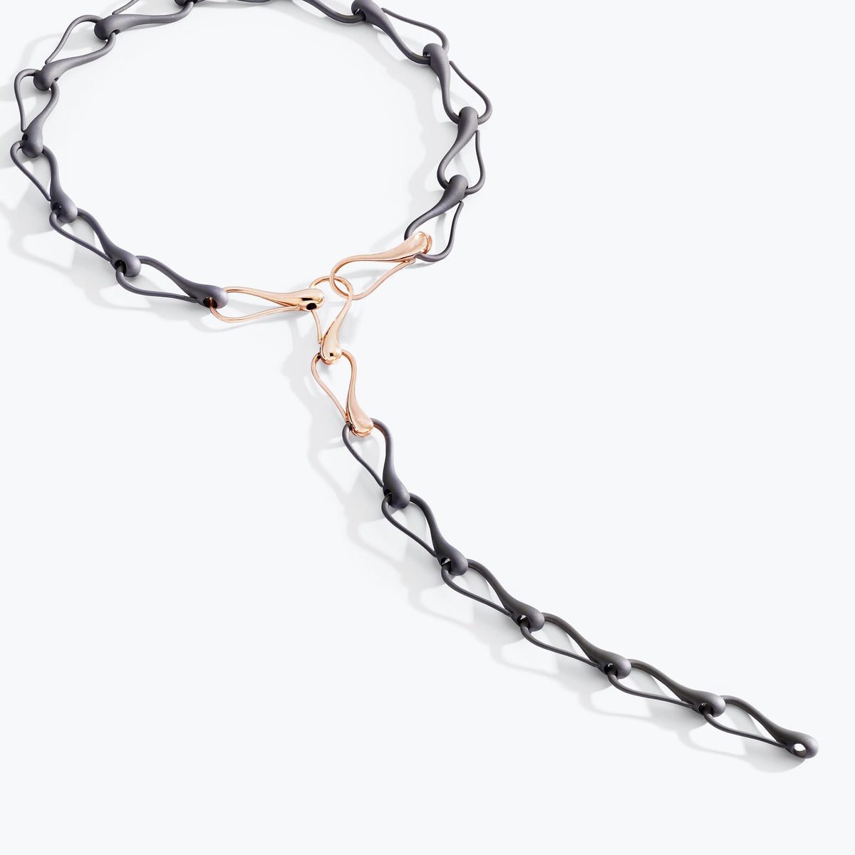 CATENA ELIKA MAGLIE GRANDI TITANIO & ORO