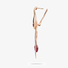 Orecchino Malafemmina lungo in Oro Rosa 18k e Rubini lato